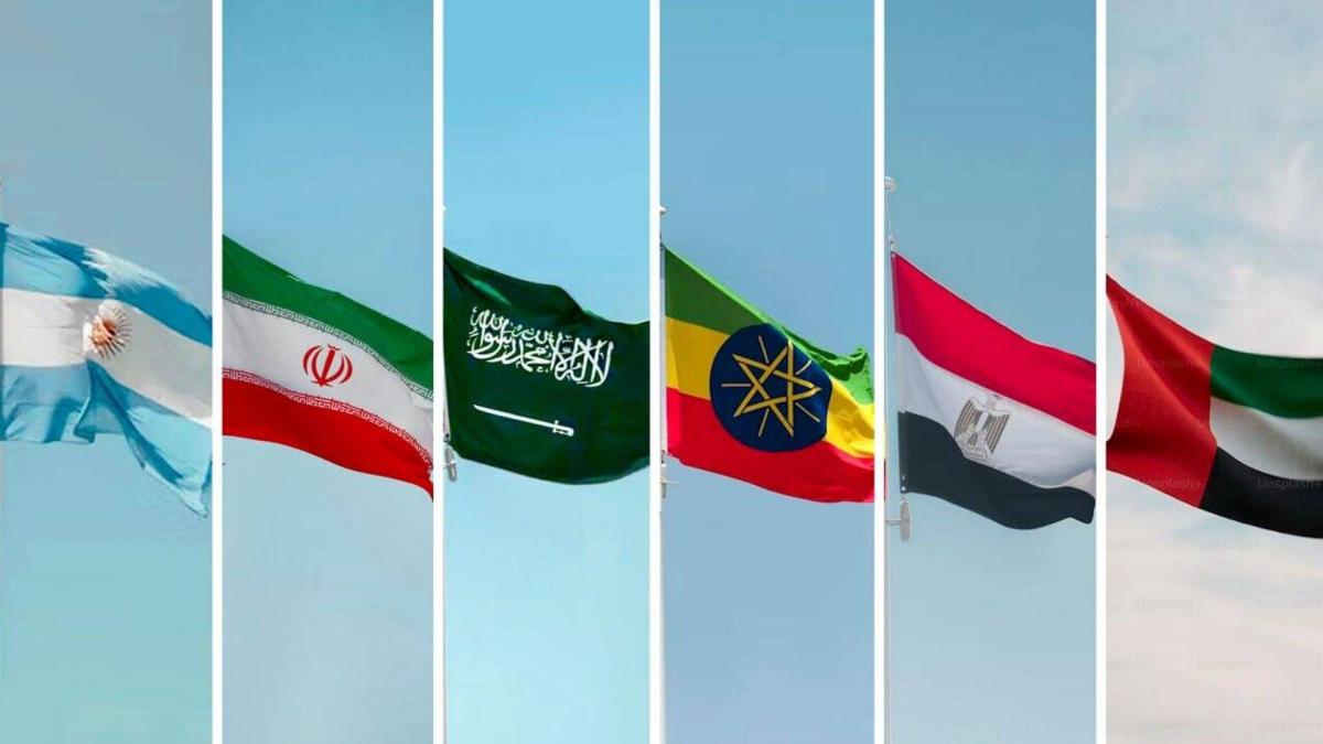 العرب في 