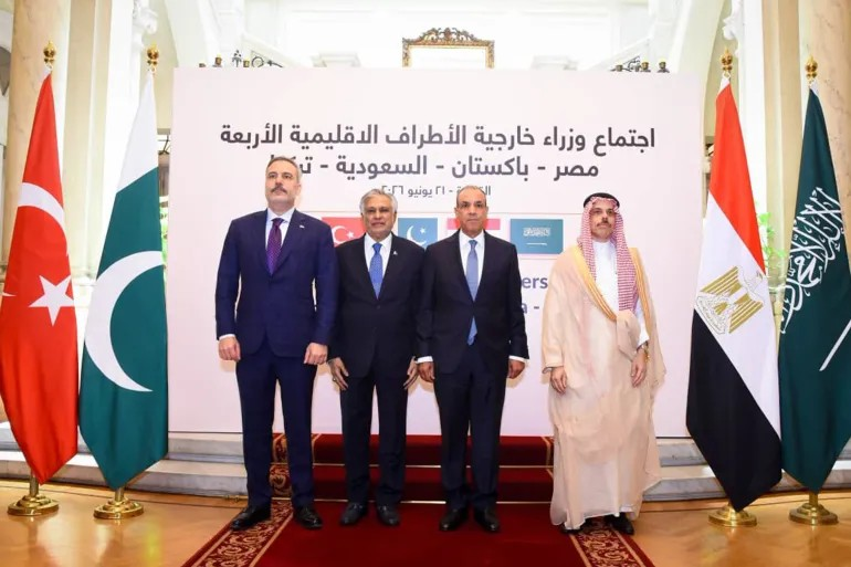 هل انتهى زمن المظلة الأمريكية في الخليج؟
