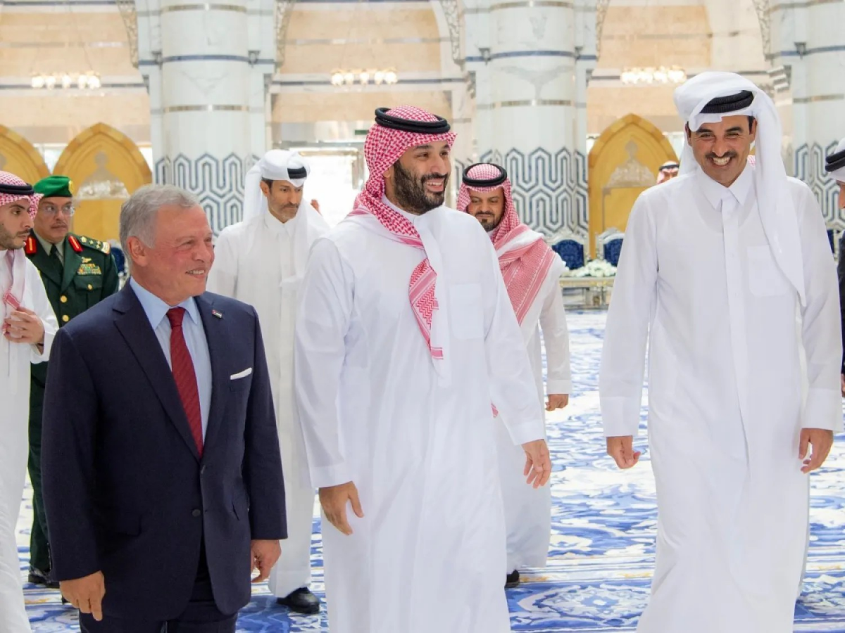 الخليج ودبلوماسية احتواء الأزمات