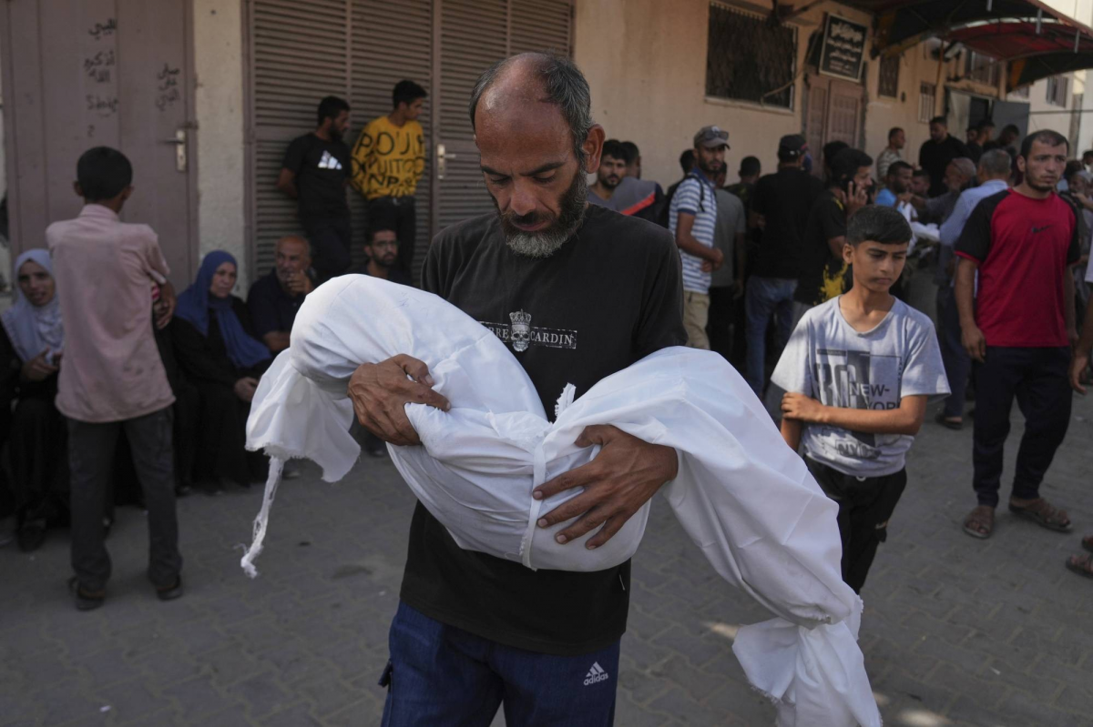 نتنياهو يختصر مفاوضات القاهرة ببند وحيد: لا هدنة من دون تخلي 