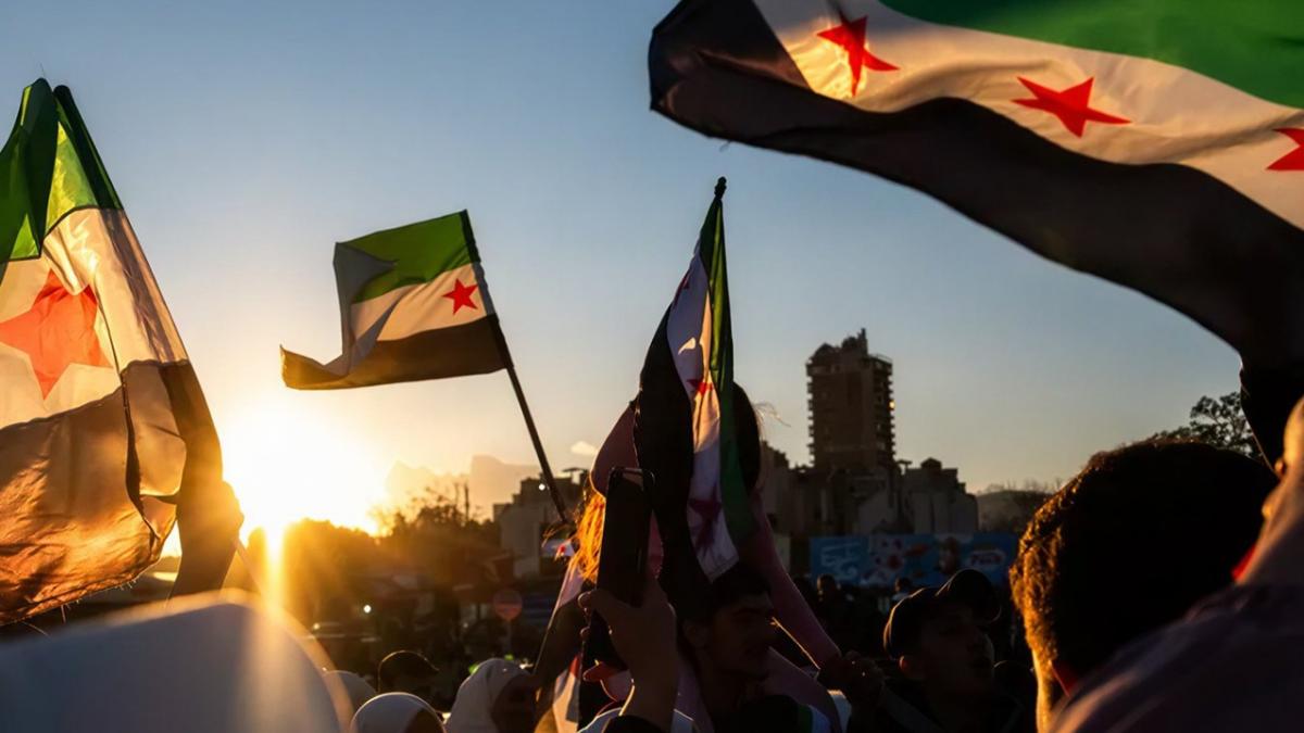 سوريا تحتفل بذكرى التحرير: عيد وطني للوحدة وإعادة بناء الدولة!