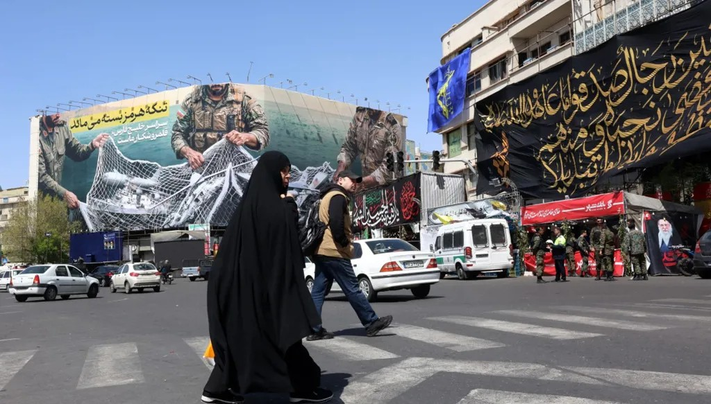 إيران مخيّرة بين 