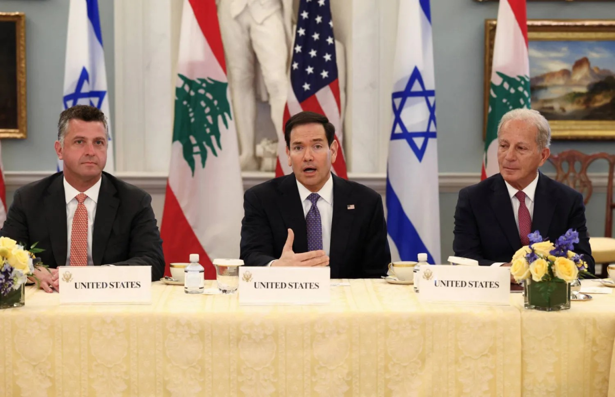 لبنان يرفض الساعة الإيرانيّة