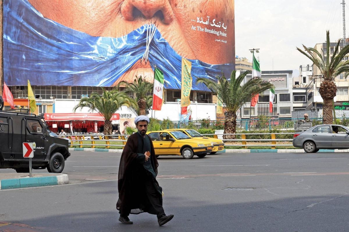 أميركا وإيران في مأزق وإسرائيل مستفيدة