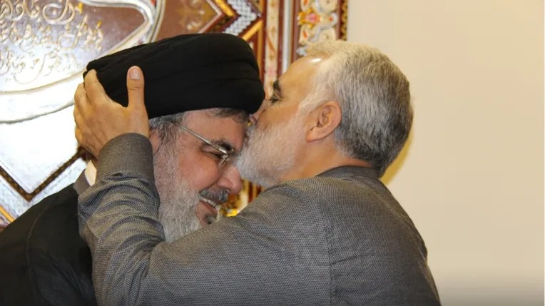 إيران ولبنان... من الحُبّ ما قتل!